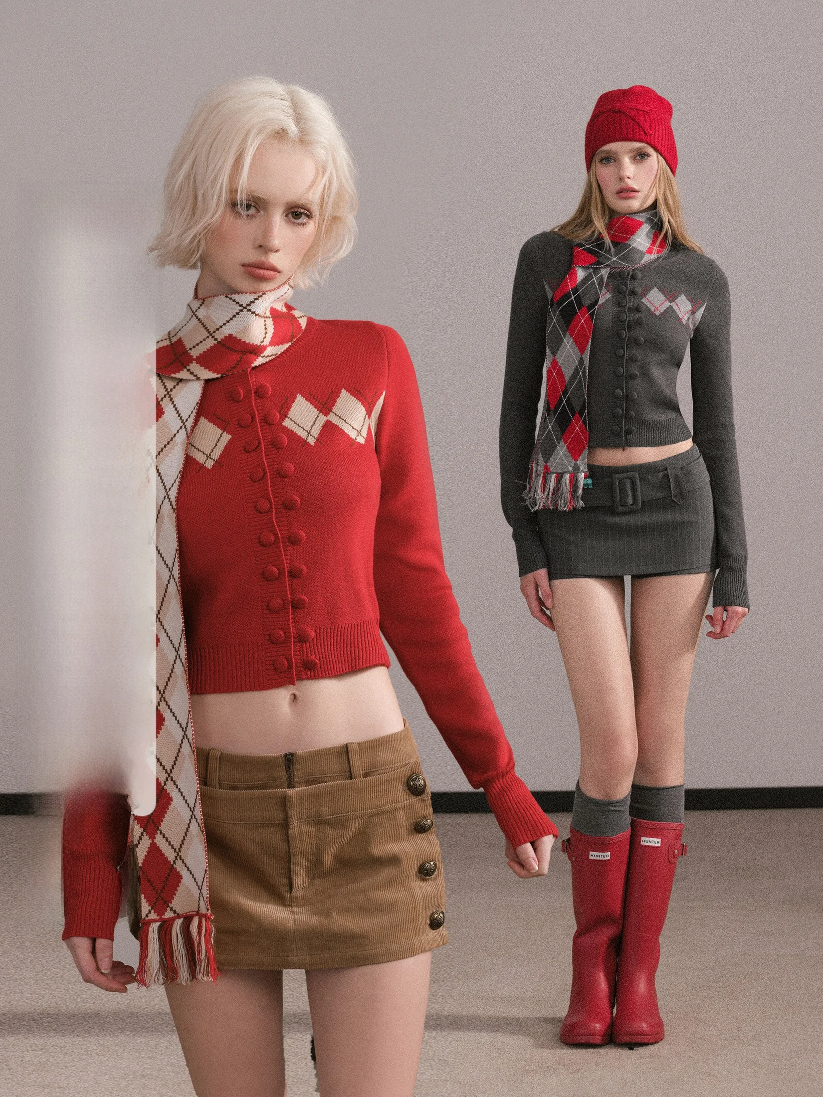 M Studio Spicy ort Knitted Cardigan Sweater Women's Autumn Winter Scarf Top Slim Fit Diamond Pattern Long Sve Button up
M Studio Spicy ort Knitted Cardigan Sweater Women's Autumn Winter Scarf Top Slim Fit Diamond Pattern Long Sve Button up