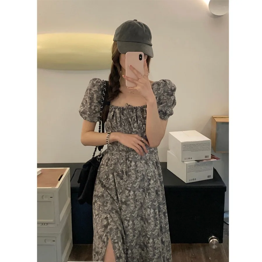 【New style】Summer women's dress square collar bubble sleeves French floral dress split big skirt holiday tea break dress
【New style】Summer women's dress square collar bubble sleeves French floral dress split big skirt holiday tea break dress