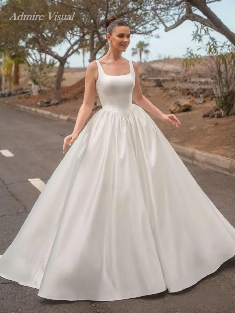 Admire Visual Wedding Dress A-Line Satin Sleeveless With Long Open Back Square Neckline Basque Customized Bride Gowns
Admire Visual Wedding Dress A-Line Satin Sleeveless With Long Open Back Square Neckline Basque Customized Bride Gowns