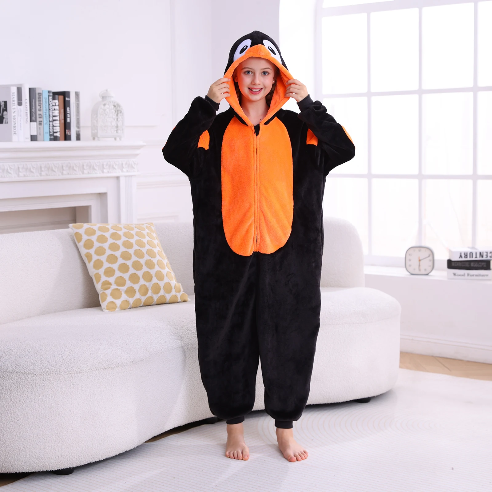 Animal Penguin Onesie Pajamas for Kids Soft Flannel Hooded One-piece Halloween Christmas Costume Sleepwear
Animal Penguin Onesie Pajamas for Kids Soft Flannel Hooded One-piece Halloween Christmas Costume Sleepwear