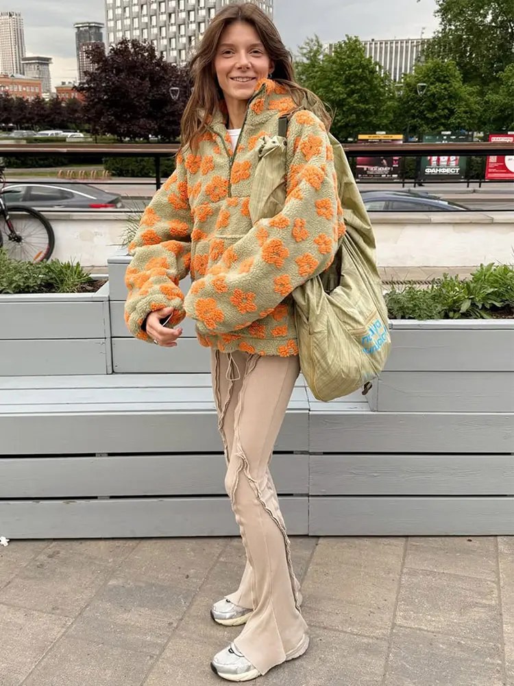 GACVGA модный цветочный свитшот из искусственной овечьей шерсти пальто осень-зима женский повседневный свободный пуловер с карманом на молнии
GACVGA модный цветочный свитшот из искусственной овечьей шерсти пальто осень-зима женский повседневный свободный пуловер с карманом на молнии