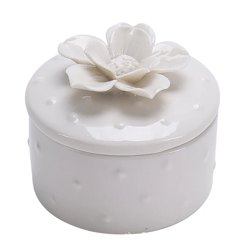 Handmade pinched flower jewelry box Ceramic jewelry storage box Dresser decorative ornament
Handmade pinched flower jewelry box Ceramic jewelry storage box Dresser decorative ornament