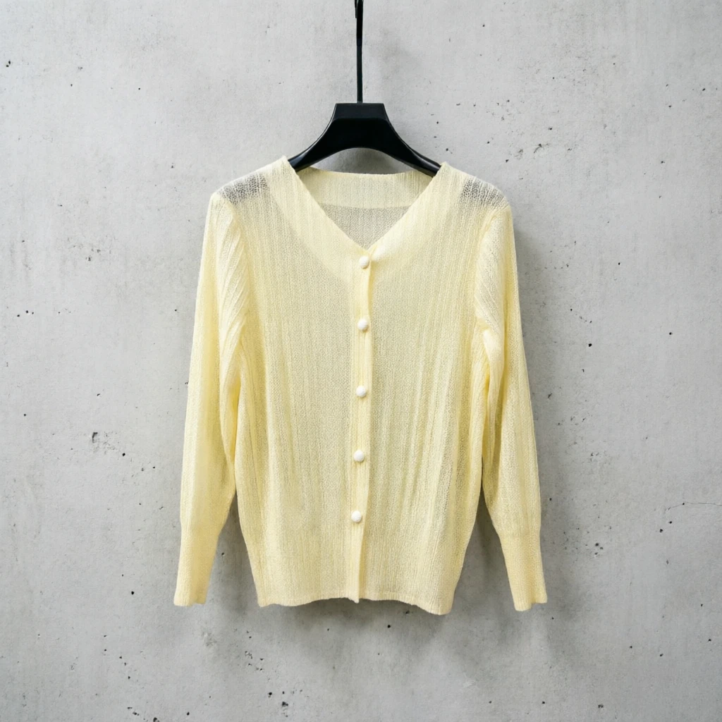 Miyake Pleated Shirt 2026 Summer New Transparent Mesh Long Sleeve Sun Protection Fashion Simple Casual Women's Cardigan Jacket
Miyake Pleated Shirt 2026 Summer New Transparent Mesh Long Sleeve Sun Protection Fashion Simple Casual Women's Cardigan Jacket