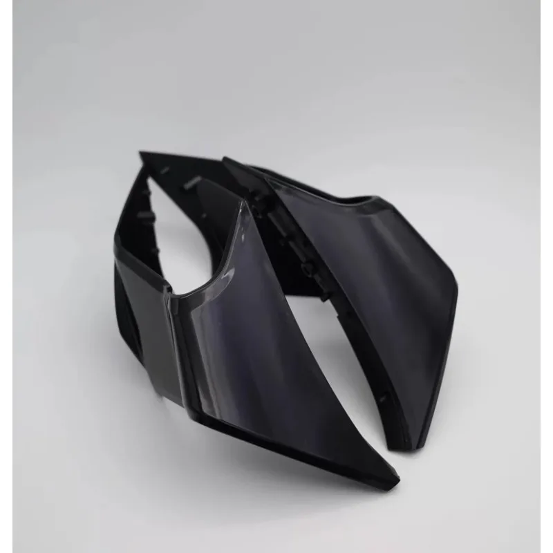 Parts are suitable for 19-21 Qianjiang Sai 6q00 modified fixed wind wing, side wind wing, competitive spoiler
Parts are suitable for 19-21 Qianjiang Sai 6q00 modified fixed wind wing, side wind wing, competitive spoiler