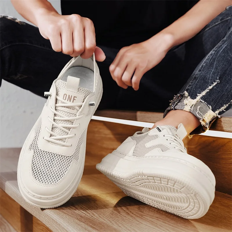 Men's Vulcanized Plate Shoes with A Casual and Simple Design New Large-sized Lace-up Round Toe Flat Shoes for All Four Seasons
Men's Vulcanized Plate Shoes with A Casual and Simple Design New Large-sized Lace-up Round Toe Flat Shoes for All Four Seasons