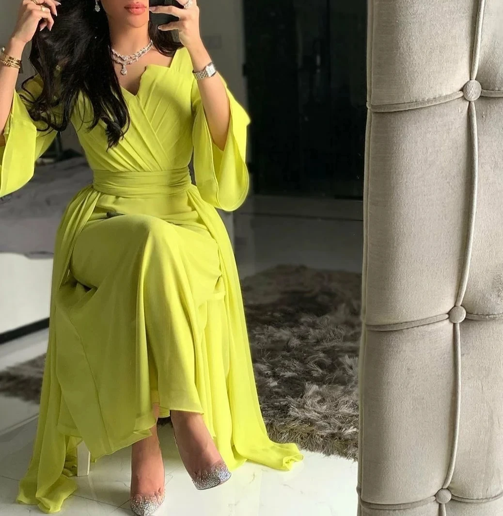 فساتين للحفلات الراقصة Elegant and beautiful dresses for women Long dresses V-neck Dresses for prom Wedding party dresses
فساتين للحفلات الراقصة Elegant and beautiful dresses for women Long dresses V-neck Dresses for prom Wedding party dresses