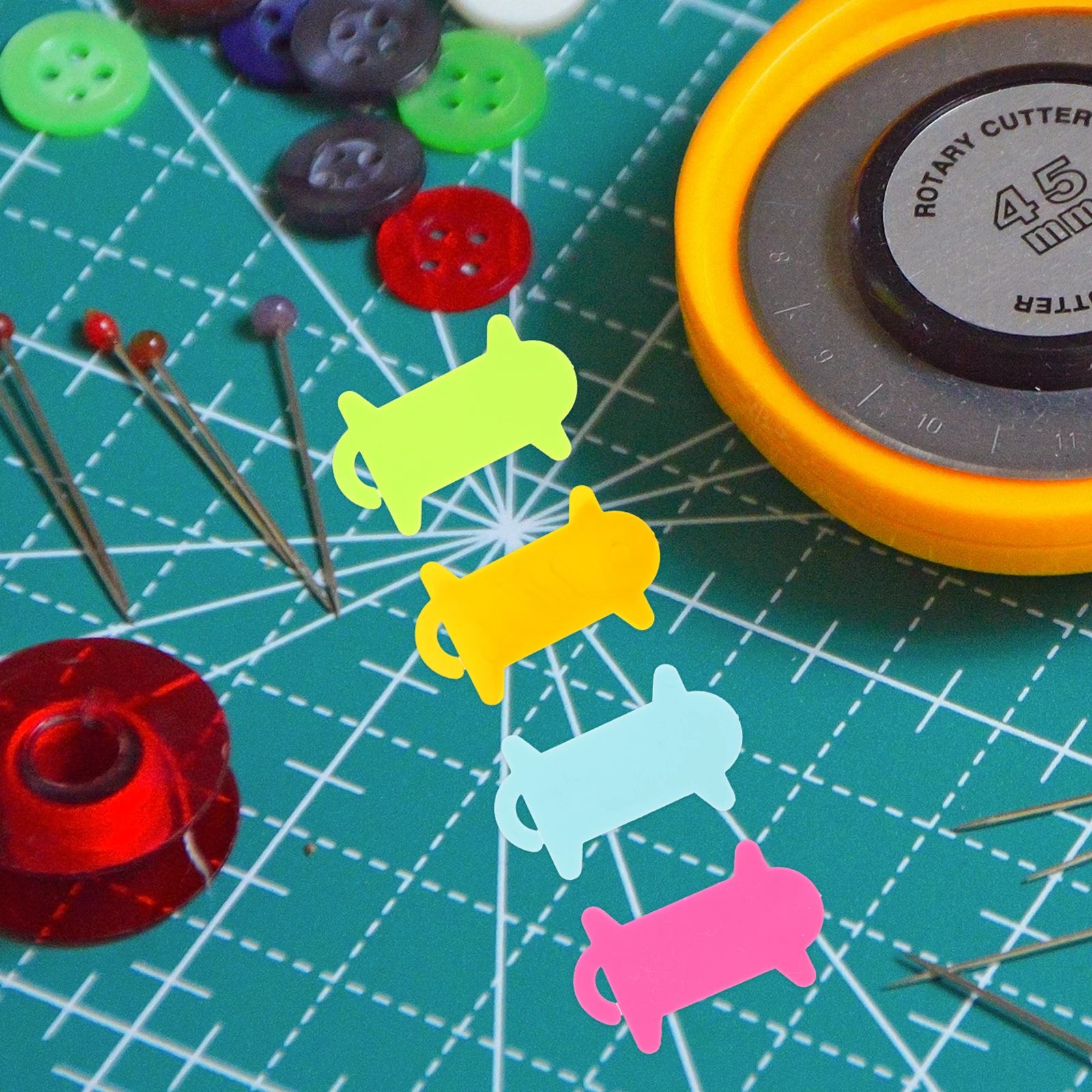 100pcs Yarn Winding Board Plastic Large Bobbins Thread ganizer Embroidery Accessories Sewing Craft Mixed Colors
100pcs Yarn Winding Board Plastic Large Bobbins Thread ganizer Embroidery Accessories Sewing Craft Mixed Colors