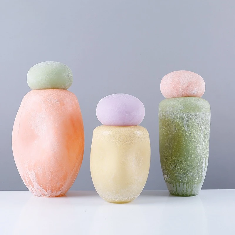 Creative Colorful Glass Vase with Lid Modern Hydroponic Vase Desktop Decorative Flower Pot Crafts Indoor Aesthetic Decoration
Creative Colorful Glass Vase with Lid Modern Hydroponic Vase Desktop Decorative Flower Pot Crafts Indoor Aesthetic Decoration