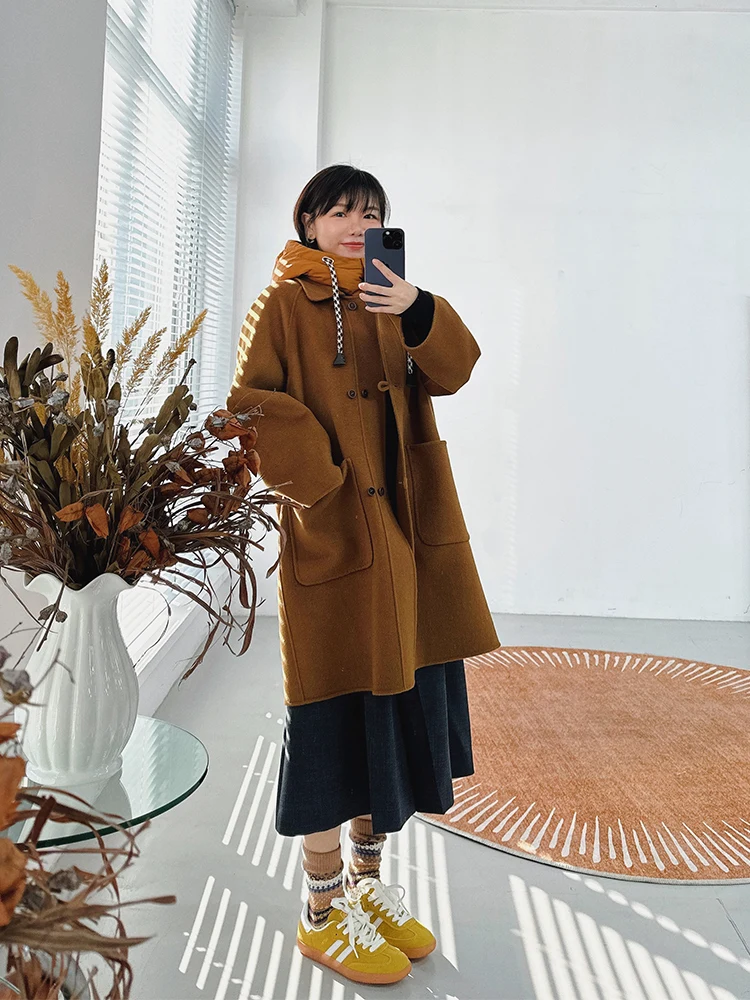 Double-Faced Woolen Winter Coat with Detachable down Hat Medium-Length Double-Row Button Design Casual Loose Sle for Women
Double-Faced Woolen Winter Coat with Detachable down Hat Medium-Length Double-Row Button Design Casual Loose Sle for Women