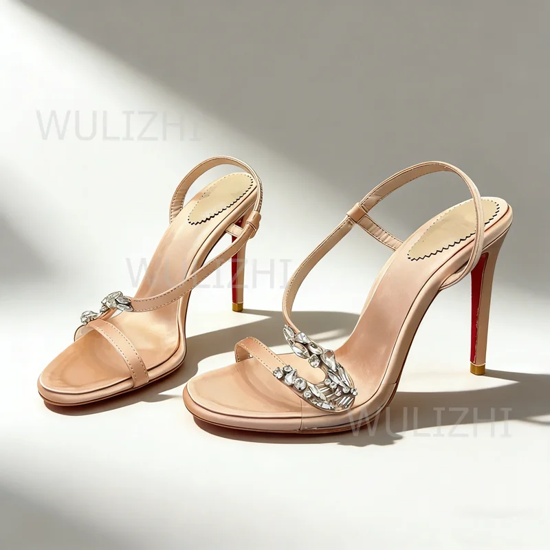 Light Apricot Silk Satin Crystal Buckle Sandals Bling Women Red Rubber Leather Black Shallow Heels Luxury Evening Sequins Shoes
Light Apricot Silk Satin Crystal Buckle Sandals Bling Women Red Rubber Leather Black Shallow Heels Luxury Evening Sequins Shoes