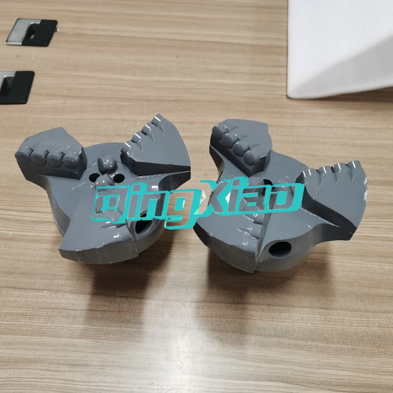 Alloy Drill for Geological Exploration Three Wing Concave Diamond Drill Bit PDC Composite Sheet Diamond Drill Bit
Alloy Drill for Geological Exploration Three Wing Concave Diamond Drill Bit PDC Composite Sheet Diamond Drill Bit