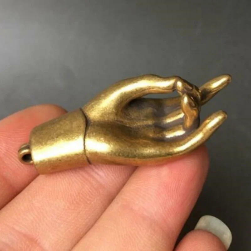 2.0inch Chinese Pure Brass Solid Guanyin Buddha Hand Pendant Antique Collection Statue
2.0inch Chinese Pure Brass Solid Guanyin Buddha Hand Pendant Antique Collection Statue