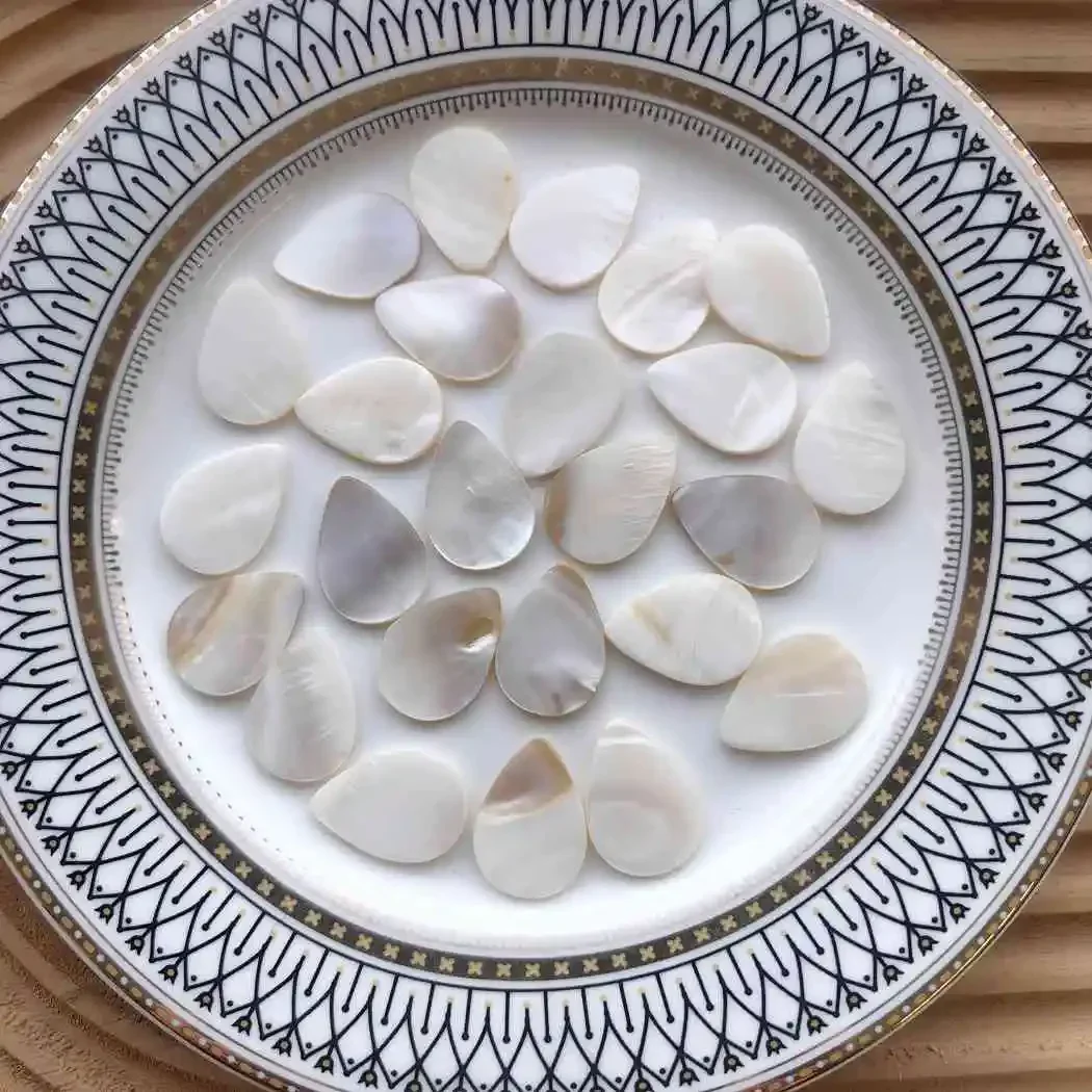 25pcs water drop shape White Shell Mother of pearl mosaic tile for Crafts Decoration for diy project, jewerly making 313m
25pcs water drop shape White Shell Mother of pearl mosaic tile for Crafts Decoration for diy project, jewerly making 313m