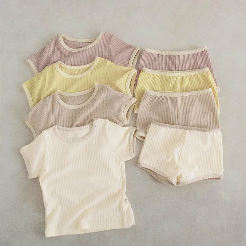 3PCS Baby Short Sleeved Summer Suit Shorts for Home Comfort Thin and Breathable Newborn Baby Split Clothes for Boys and Girls
3PCS Baby Short Sleeved Summer Suit Shorts for Home Comfort Thin and Breathable Newborn Baby Split Clothes for Boys and Girls