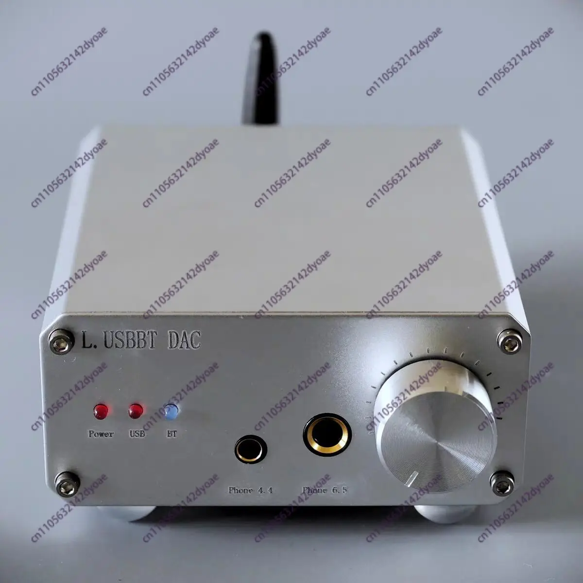 L1387 TDA1387 DAC USB/BT Bluetooth decoding headphone amplifier integrated machine 4.4 balanced output APTX/LDAC 220V
L1387 TDA1387 DAC USB/BT Bluetooth decoding headphone amplifier integrated machine 4.4 balanced output APTX/LDAC 220V