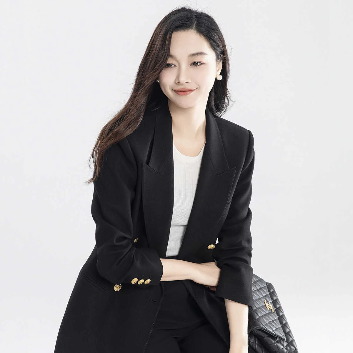 Женский деловой костюм Hooton из смесовой шерсти: пиджак и брюки, однотонный, двубортный, с длинными рукавами, для работы и повседневной носки
Женский деловой костюм Hooton из смесовой шерсти: пиджак и брюки, однотонный, двубортный, с длинными рукавами, для работы и повседневной носки