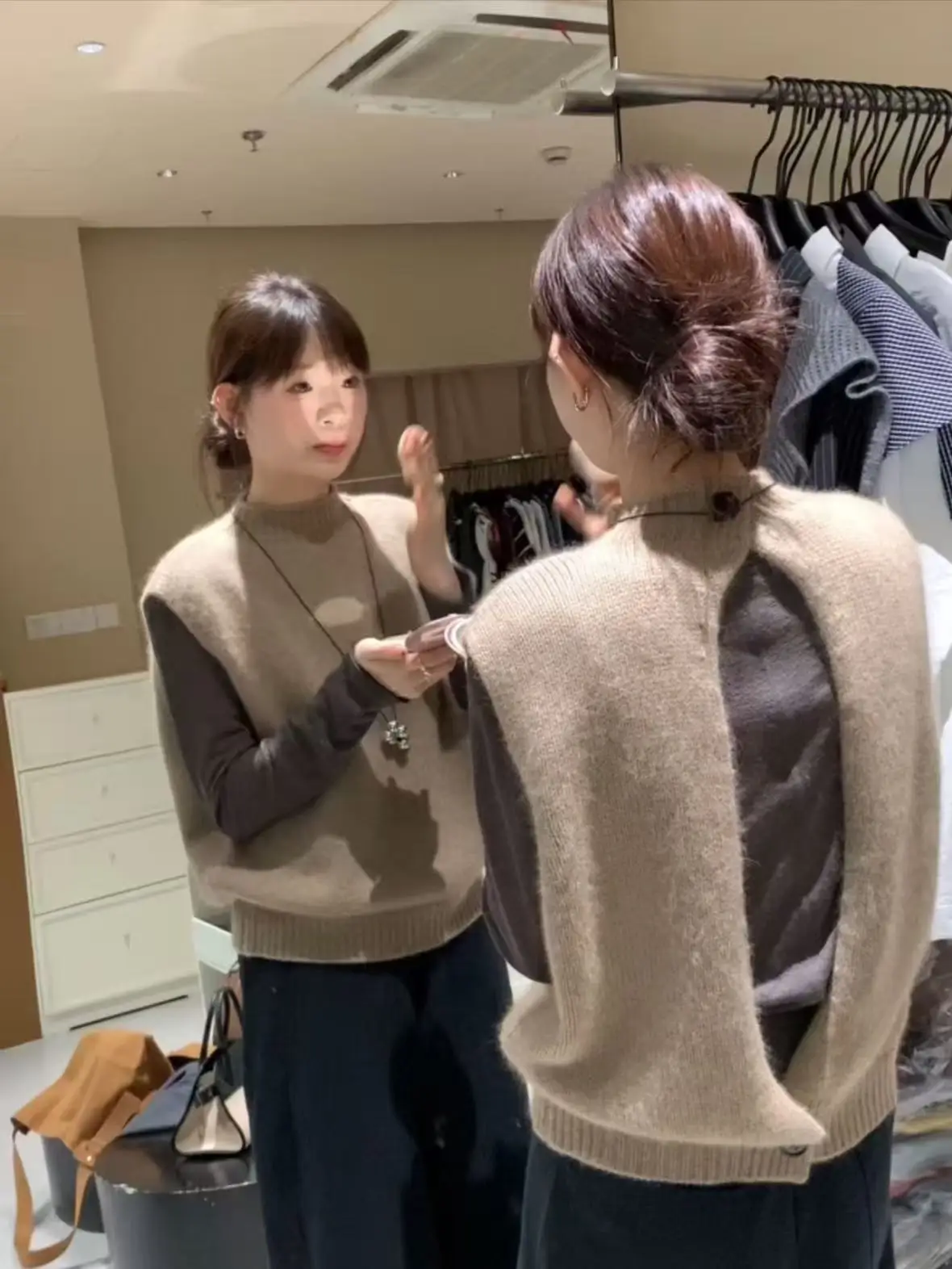 Unique Korean Sle Faionable Chic Svel Knitted Sweater Women's Casual Autumn Winter Design Sensation European Sle Top
Unique Korean Sle Faionable Chic Svel Knitted Sweater Women's Casual Autumn Winter Design Sensation European Sle Top