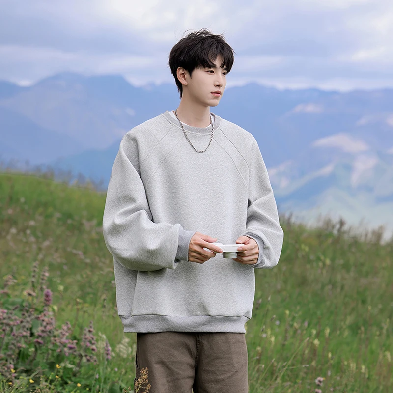 Мужской спортивный отдых на свежем воздухе, удобный простой модный свободный пуловер с круглым вырезом, толстовка с капюшоном, весенне-осенняя трендовая универсальная футболка
Мужской спортивный отдых на свежем воздухе, удобный простой модный свободный пуловер с круглым вырезом, толстовка с капюшоном, весенне-осенняя трендовая универсальная футболка