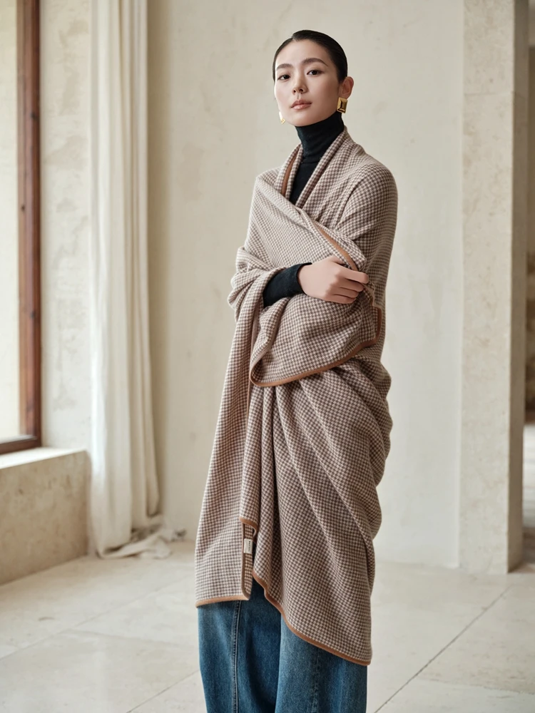 CHICUU Luxury Women's 100% Cashmere Knitted Blanket Shawl Plaid Houndstooth Cashmere Shawl Autumn Winter Comfy Cashmere Knitwear
CHICUU Luxury Women's 100% Cashmere Knitted Blanket Shawl Plaid Houndstooth Cashmere Shawl Autumn Winter Comfy Cashmere Knitwear
