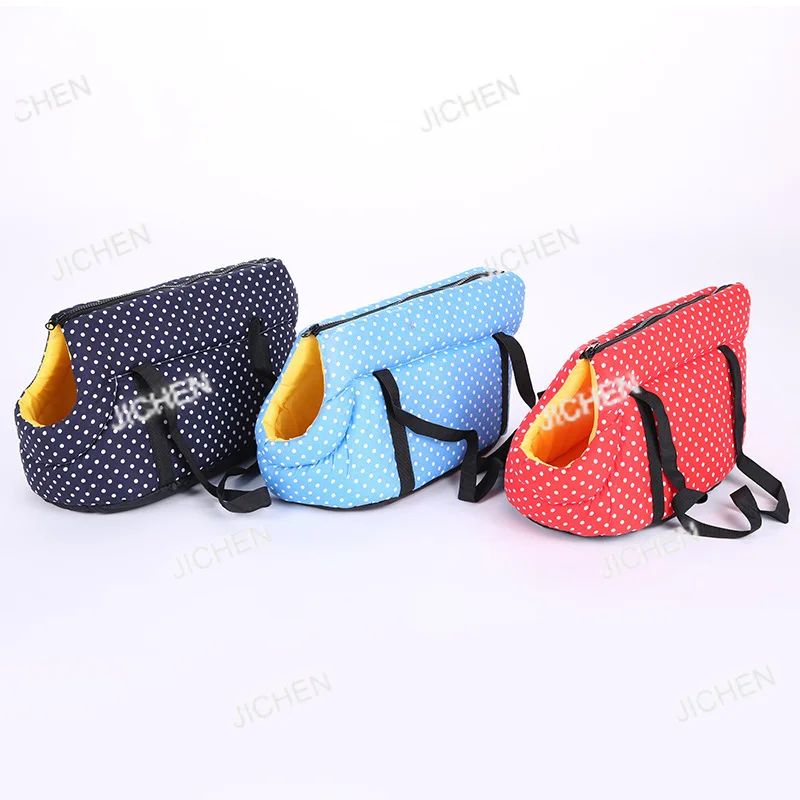 JC pet shoulder bag breathable autumn and winter warm go out portable dog portable cat bag folding pet bag
JC pet shoulder bag breathable autumn and winter warm go out portable dog portable cat bag folding pet bag