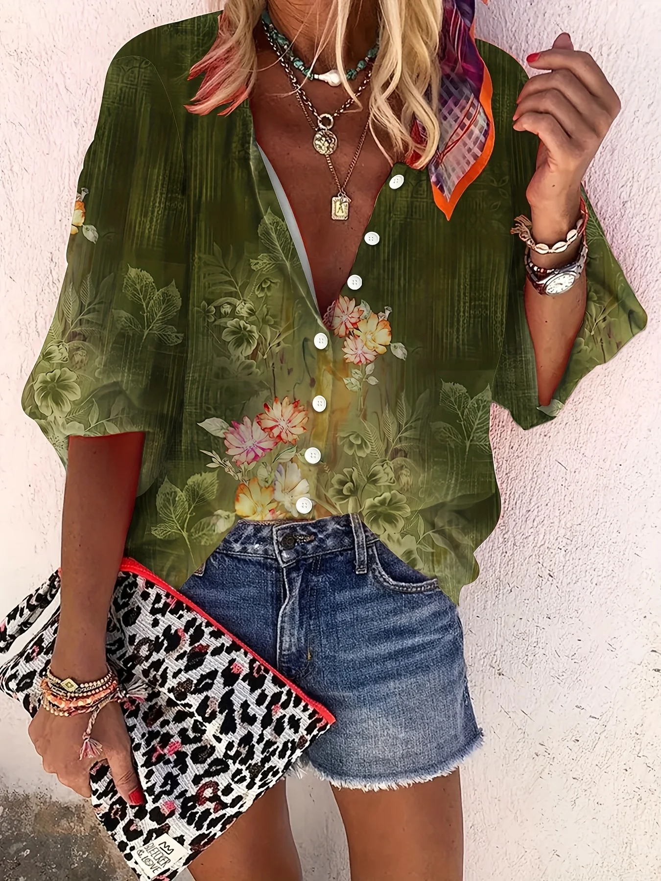 Western leisure vacation ethnic style geometric print three-quarter sleeve trumpet sleeve women's shirt
Western leisure vacation ethnic style geometric print three-quarter sleeve trumpet sleeve women's shirt