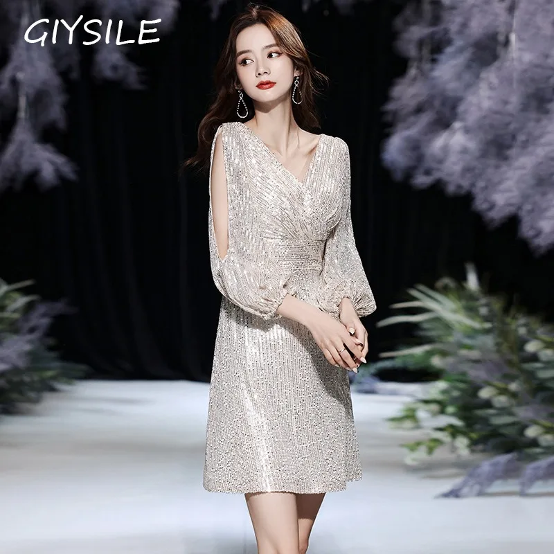 2025 New Banquet Temperament Short Evening Dress V-neck Fashion Formal Dress Women Elegant Party Dresses Women Evening Summer
2025 New Banquet Temperament Short Evening Dress V-neck Fashion Formal Dress Women Elegant Party Dresses Women Evening Summer