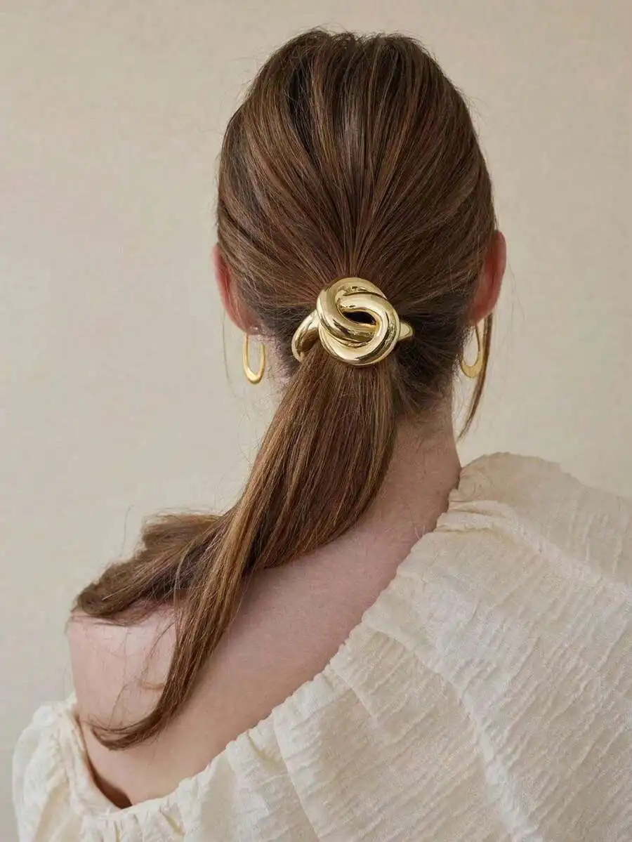 Elegant Metal Geometric Hair Tie For Women, Chic Ponytail Holder With Knot Design
Elegant Metal Geometric Hair Tie For Women, Chic Ponytail Holder With Knot Design