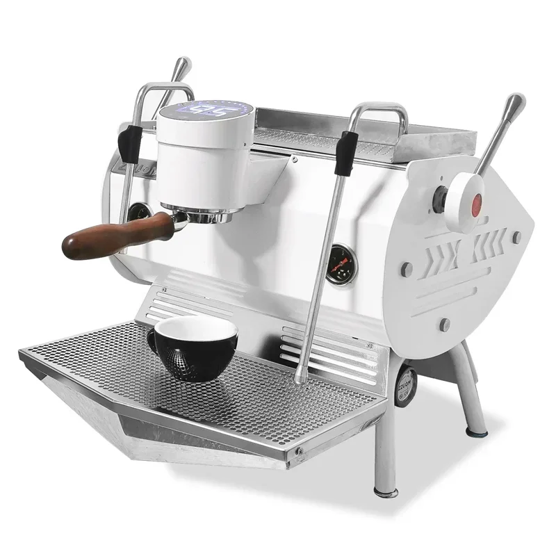 A set of leaf multi-function semi-automatic coffee machines for commercial use
A set of leaf multi-function semi-automatic coffee machines for commercial use