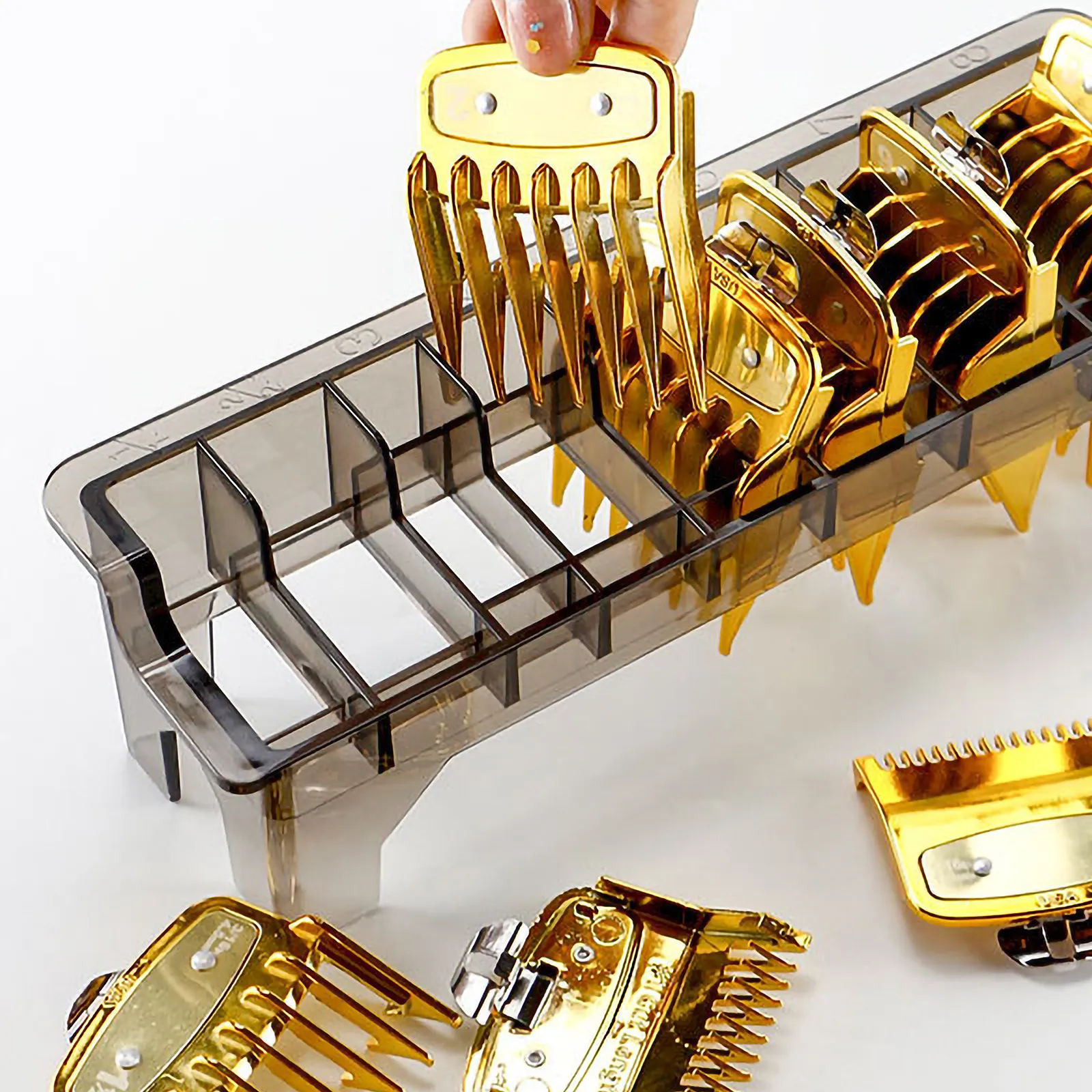 Пластиковый держатель для насадок машинки для стрижки, прочный органайзер для парикмахерских инструментов, надежное хранение для барберских принадлежностей
Пластиковый держатель для насадок машинки для стрижки, прочный органайзер для парикмахерских инструментов, надежное хранение для барберских принадлежностей