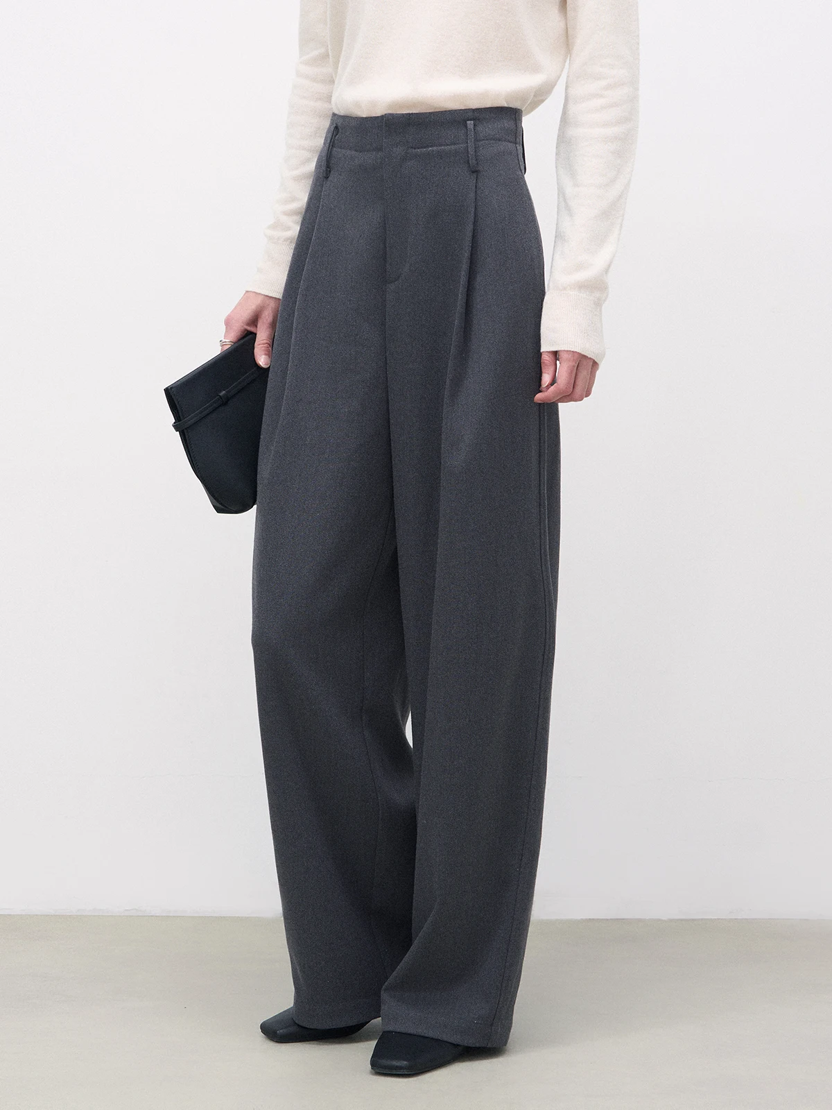 Gray Woolen Wide Leg Pants High Waist Flocking Casual Trousers Straight Leg Long Trousers for Women by SHALLOW STREAMS
Gray Woolen Wide Leg Pants High Waist Flocking Casual Trousers Straight Leg Long Trousers for Women by SHALLOW STREAMS