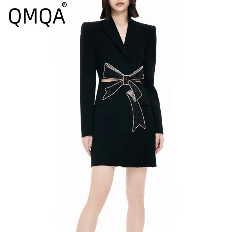 QMQA Fashion Women's Solid Spliced Diamonds Slimming Jackets V Neck Long Sleeve Hollow Out Designer Coats Female New QM393
QMQA Fashion Women's Solid Spliced Diamonds Slimming Jackets V Neck Long Sleeve Hollow Out Designer Coats Female New QM393