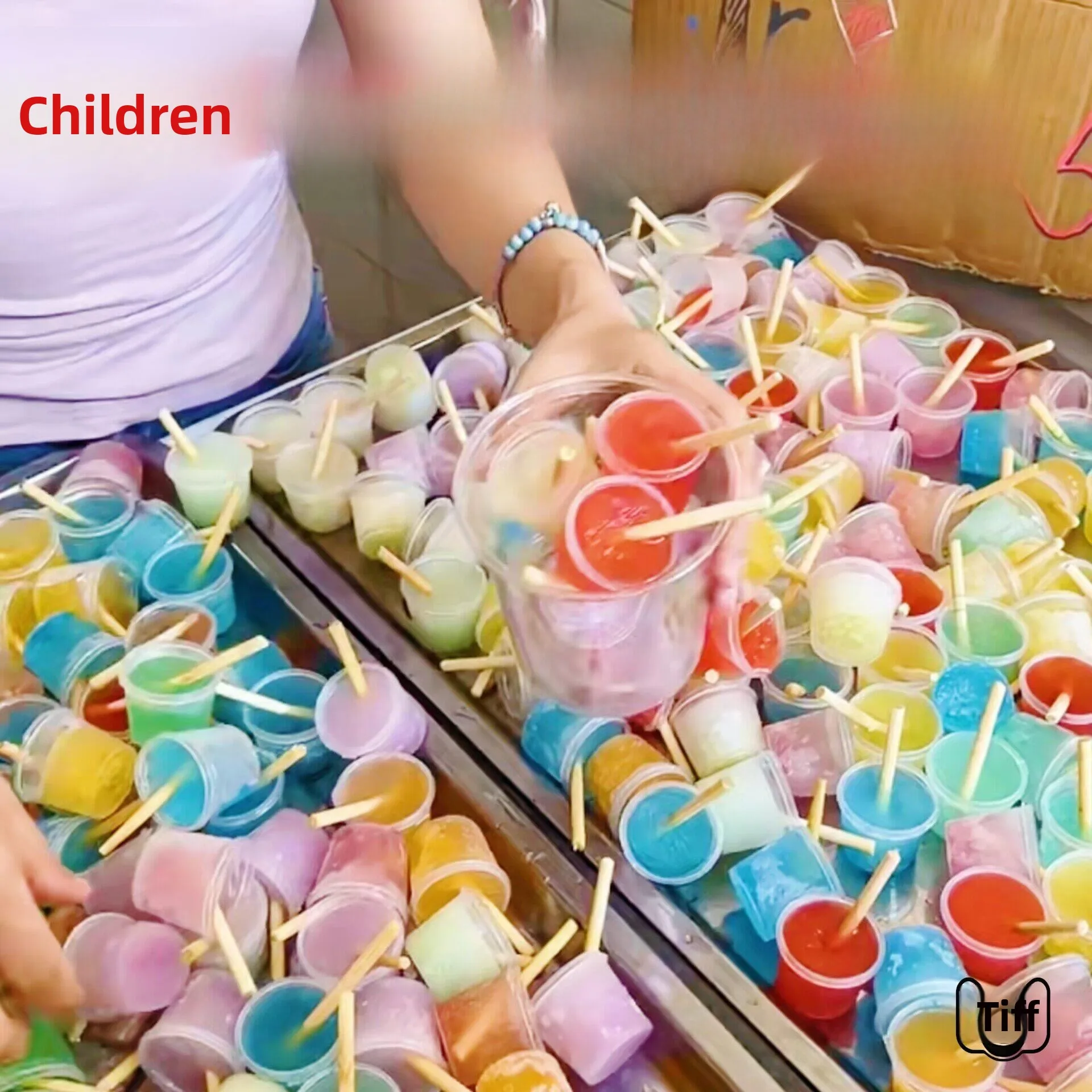 Disposable Food Grade Ice Cream Stick Mold Commercial Use Children's Ice Cream Sticks round Wooden Stick for Street Vendors
Disposable Food Grade Ice Cream Stick Mold Commercial Use Children's Ice Cream Sticks round Wooden Stick for Street Vendors