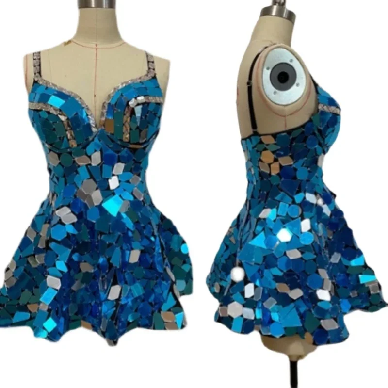 Новое зеркальное платье-слинг 2025 года, платье-боди с линзами, женское сексуальное платье для выступлений GOGO, модное сценическое платье yj868
Новое зеркальное платье-слинг 2025 года, платье-боди с линзами, женское сексуальное платье для выступлений GOGO, модное сценическое платье yj868