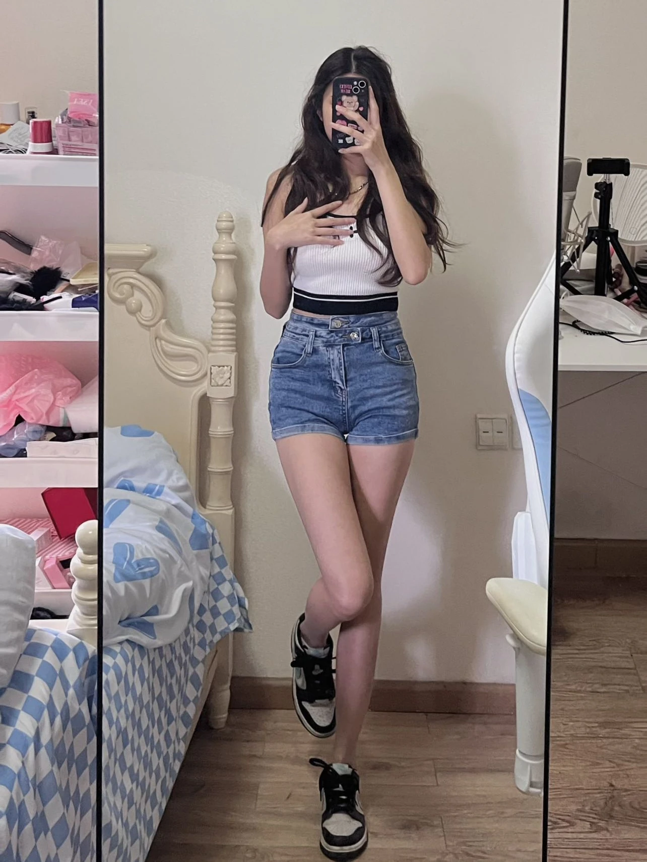 KING BRAND Sexy Washed Denim Shorts Women's High Waist Ultra Short Pants Deep Color Slimming Trendy Cotton Stretch Jeans
KING BRAND Sexy Washed Denim Shorts Women's High Waist Ultra Short Pants Deep Color Slimming Trendy Cotton Stretch Jeans