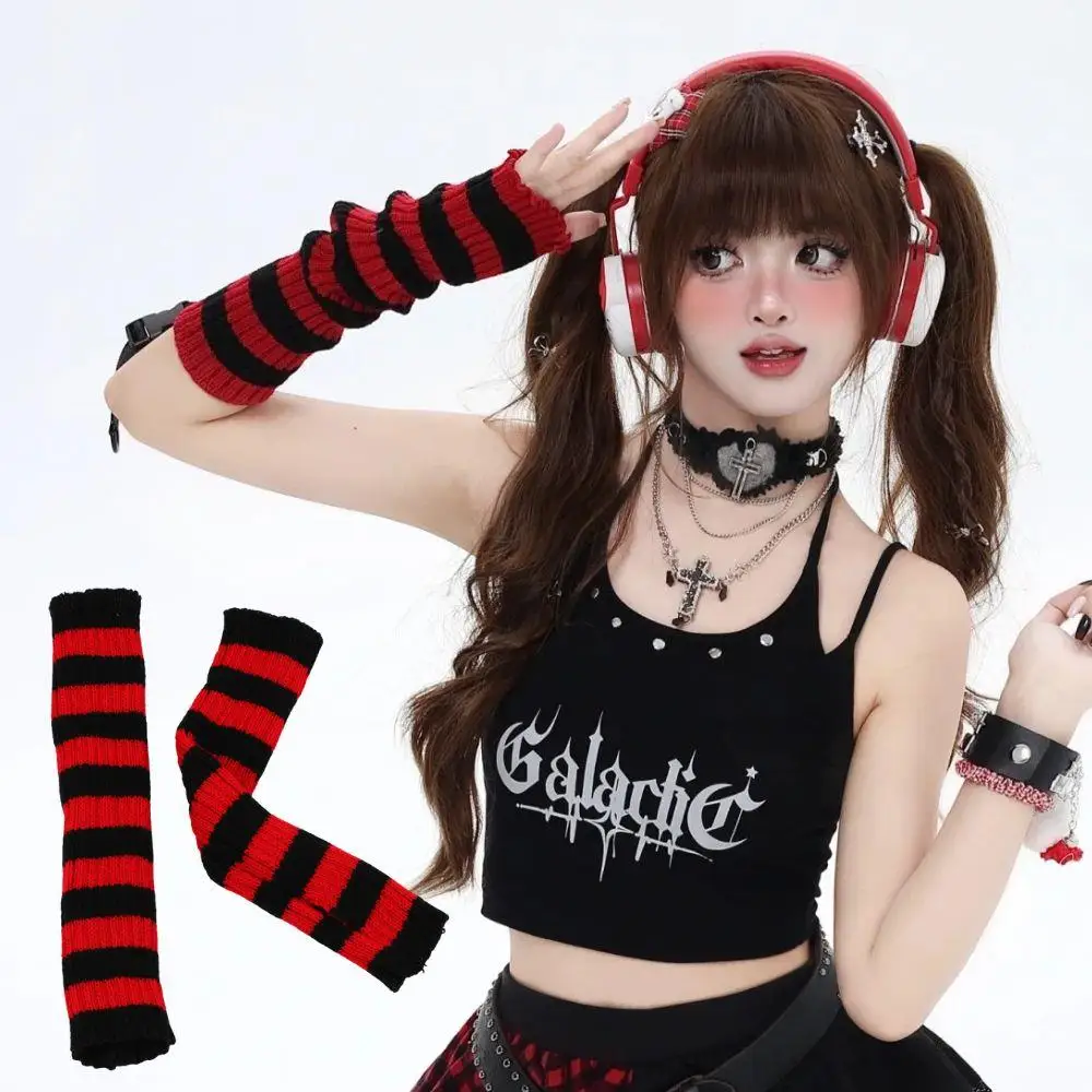 Зимние грелки для рук, полосатые вязаные длинные перчатки без пальцев, Y2K, женские варежки до локтей, рождественские нарукавники, толстые перчатки на запястье 
Зимние грелки для рук, полосатые вязаные длинные перчатки без пальцев, Y2K, женские варежки до локтей, рождественские нарукавники, толстые перчатки на запястье