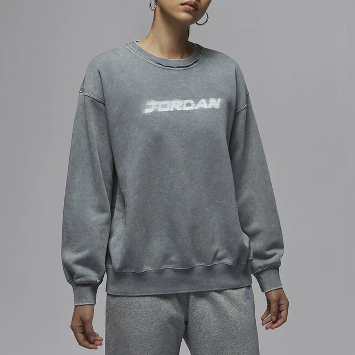 Официальная женская толстовка с круглым вырезом Nike Jordan French Terry HV8954-065 
Официальная женская толстовка с круглым вырезом Nike Jordan French Terry HV8954-065