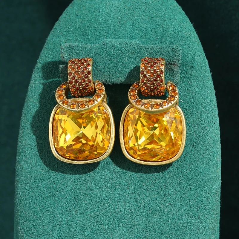 Vintage Yellow Crystal Square Drop Earrings Gold Color Orange Natural Stone Pendant Transparent Designer Luxury Gift
Vintage Yellow Crystal Square Drop Earrings Gold Color Orange Natural Stone Pendant Transparent Designer Luxury Gift