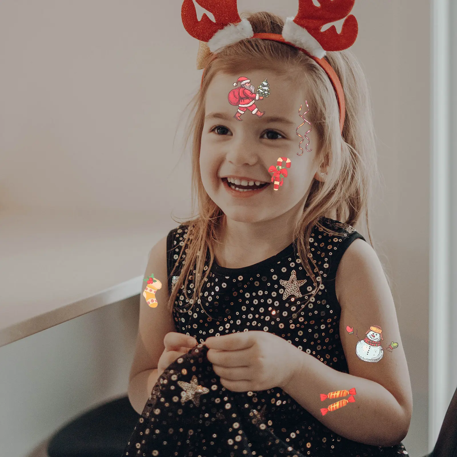 60pcs Christmas Tattoos Stickers Temporary Body Decals Waterproof Kids Cartoon Face Decor Glitter Safe Xmas Gift
60pcs Christmas Tattoos Stickers Temporary Body Decals Waterproof Kids Cartoon Face Decor Glitter Safe Xmas Gift