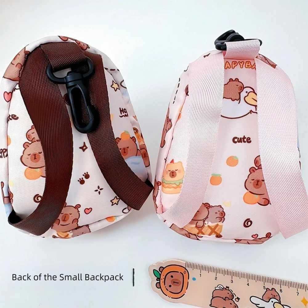 Schoolbag Design Capybara Pouch Keychain Cartoon Portable Backpack Hanging Pendant with Hook Cute Anime Badge Display Bag Travel
Schoolbag Design Capybara Pouch Keychain Cartoon Portable Backpack Hanging Pendant with Hook Cute Anime Badge Display Bag Travel