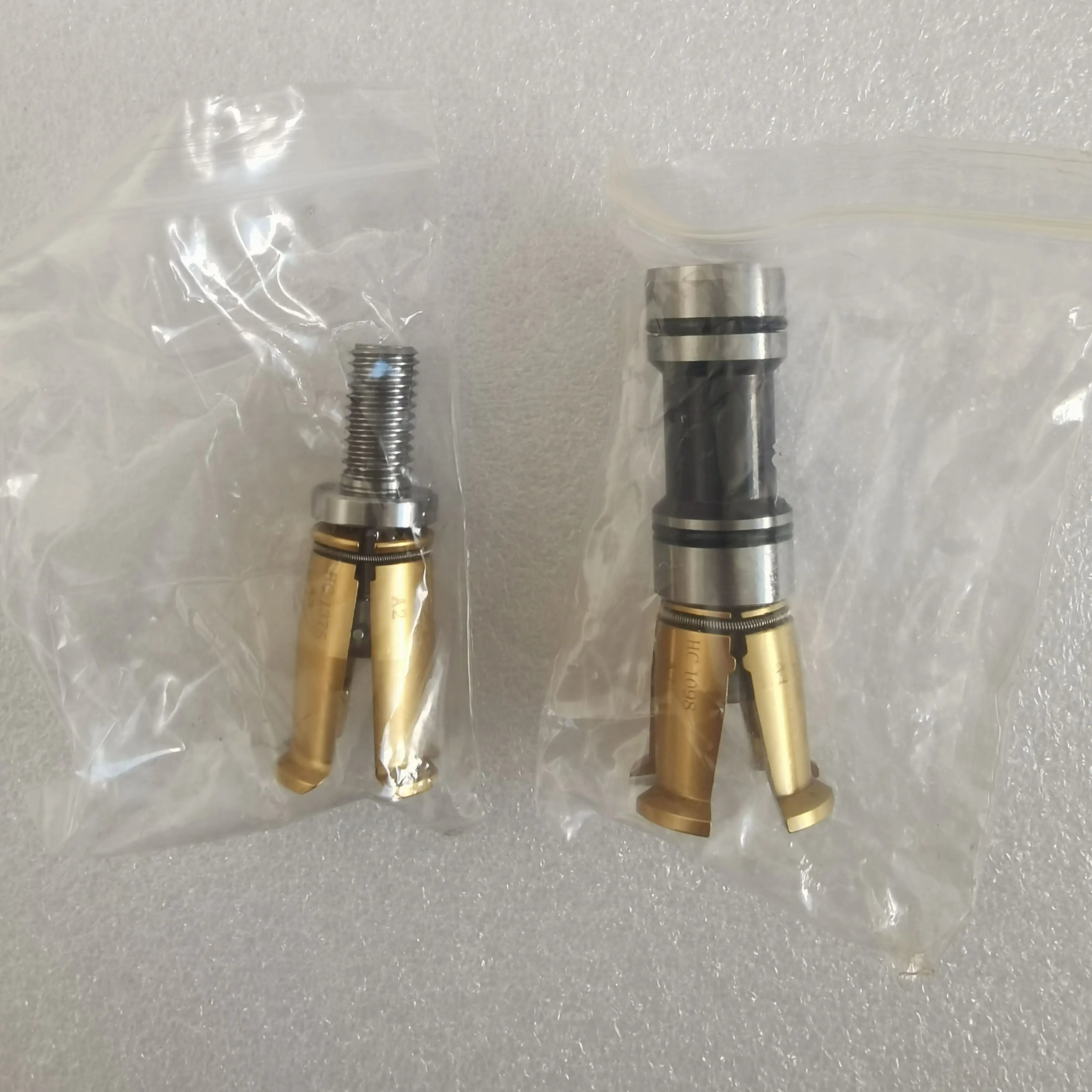 BS-0 Semi-Universal Indexing Head Kit 4" tall with 5" lathe chuck
BS-0 Semi-Universal Indexing Head Kit 4" tall with 5" lathe chuck