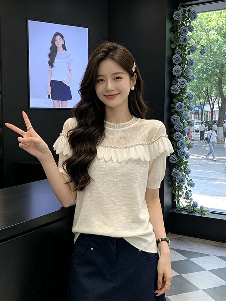 Korean Gentle Style Hollow out Knitted Top Women's Summer Thin Short Sleeve T-Shirt Floral Breathable Casual Fashion
Korean Gentle Style Hollow out Knitted Top Women's Summer Thin Short Sleeve T-Shirt Floral Breathable Casual Fashion