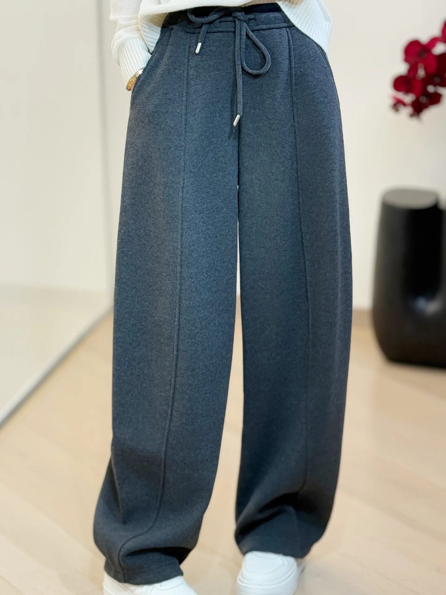 Petite Exclusive Winter Fce Lined Loose Casual Warm k Blue plus Size Comfortable Not Bulky Casual Pants for Women
Petite Exclusive Winter Fce Lined Loose Casual Warm k Blue plus Size Comfortable Not Bulky Casual Pants for Women