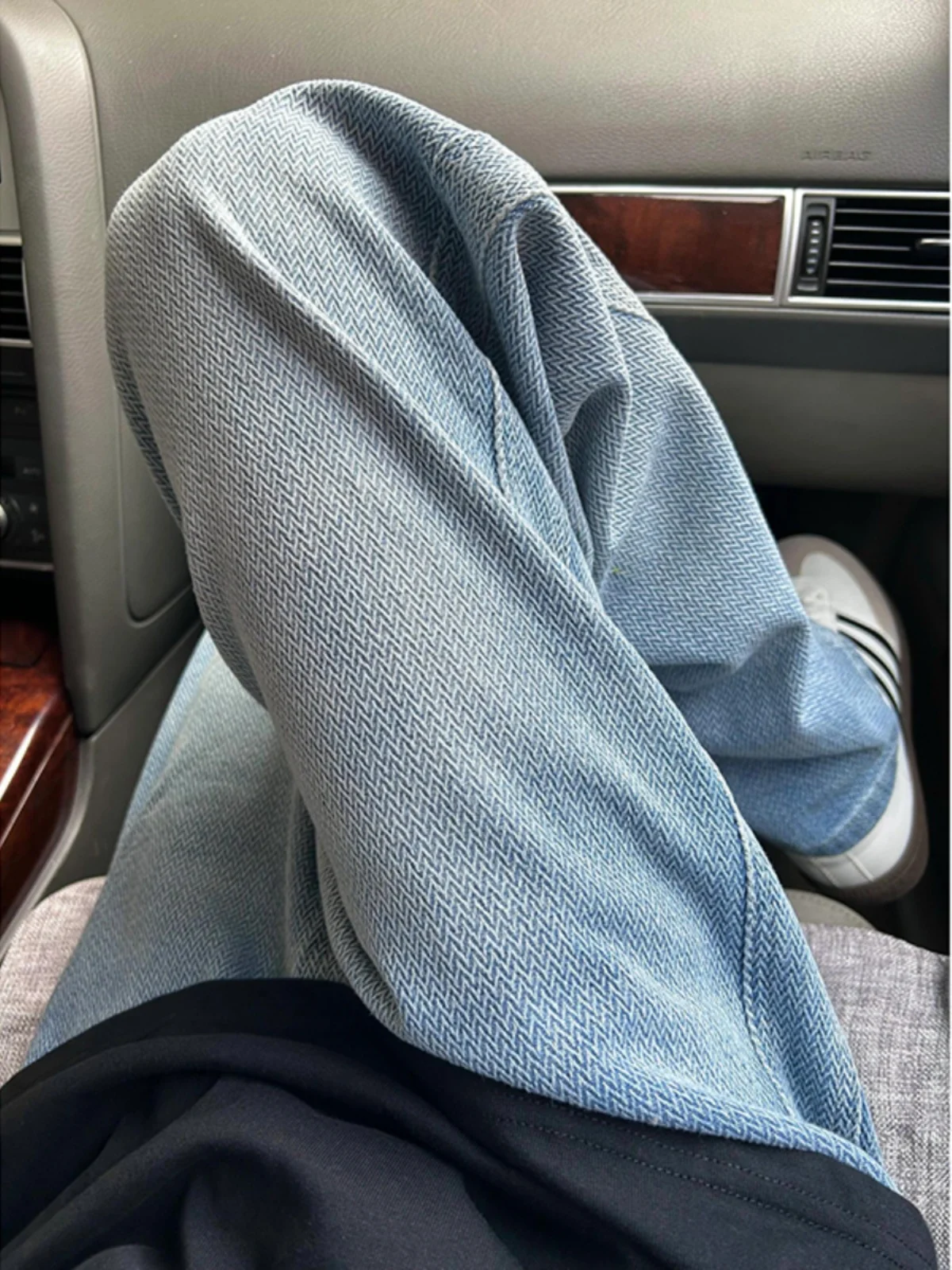Blue Starry Pattern Men's Jeans High Street Style CleanFit American Washed Straight Leg Trousers Autumn Season Fashion
Blue Starry Pattern Men's Jeans High Street Style CleanFit American Washed Straight Leg Trousers Autumn Season Fashion