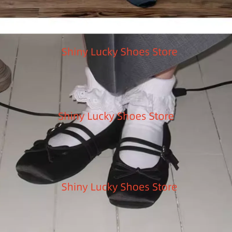 Женские туфли с узлом-бабочкой, квадратные носки, плоские каблуки, ремешок спереди, женские туфли Мэри Джейн с мелкой пряжкой, Zapatos De Mujer, завязанные бантом
Женские туфли с узлом-бабочкой, квадратные носки, плоские каблуки, ремешок спереди, женские туфли Мэри Джейн с мелкой пряжкой, Zapatos De Mujer, завязанные бантом