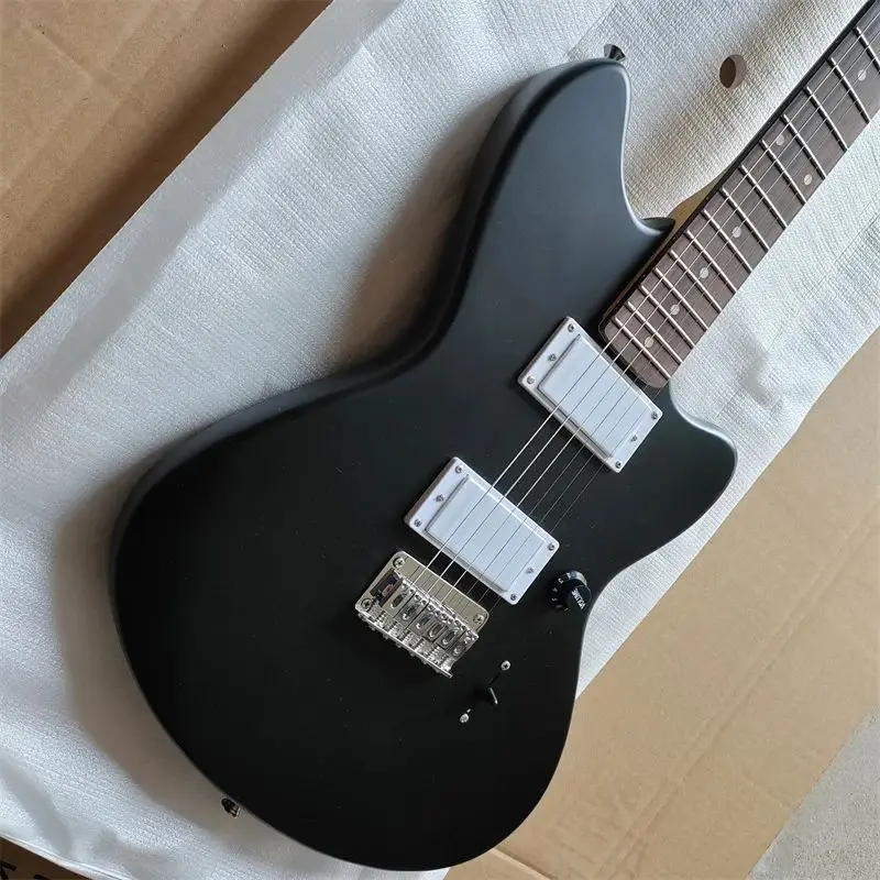 6 string Electric Guitar. Ln Stock, Professionally Played, Comfortable Neck, Fee hipping
6 string Electric Guitar. Ln Stock, Professionally Played, Comfortable Neck, Fee hipping