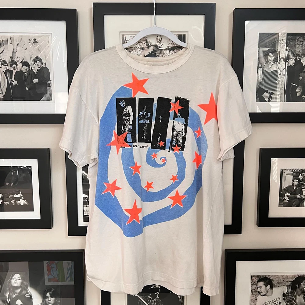 Футболка в стиле американского винтажа High Street, молодежная, с принтом Sonic Youth, круглый вырез, летняя, модная, солнцезащитная...
Футболка в стиле американского винтажа High Street, молодежная, с принтом Sonic Youth, круглый вырез, летняя, модная, солнцезащитная...