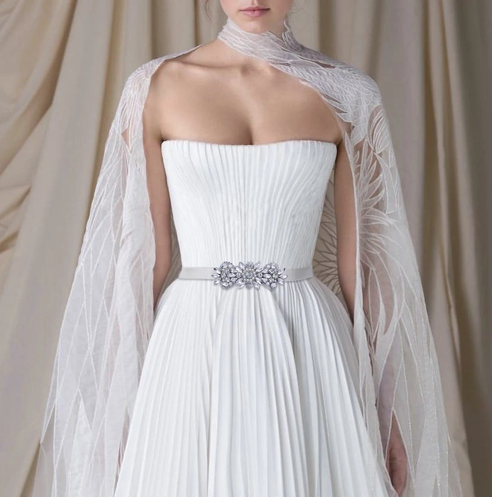 Свадебное платье подружки невесты, аксессуары, женский узкий пояс с жемчугом и кристаллами, элегантный атласный пояс со стразами, украшение на талию, свадебный пояс S86
Свадебное платье подружки невесты, аксессуары, женский узкий пояс с жемчугом и кристаллами, элегантный атласный пояс со стразами, украшение на талию, свадебный пояс S86