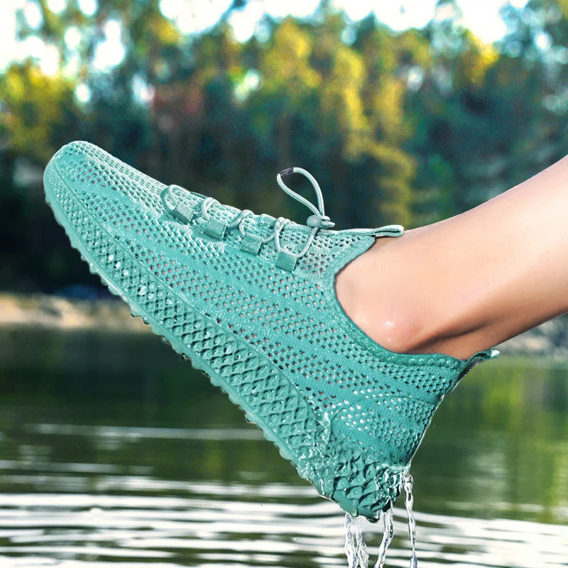 Summer outdoor wear new casual sports driving men's hollow out beach shoes, anti slip toe cap hole men's shoes sandals men
Summer outdoor wear new casual sports driving men's hollow out beach shoes, anti slip toe cap hole men's shoes sandals men