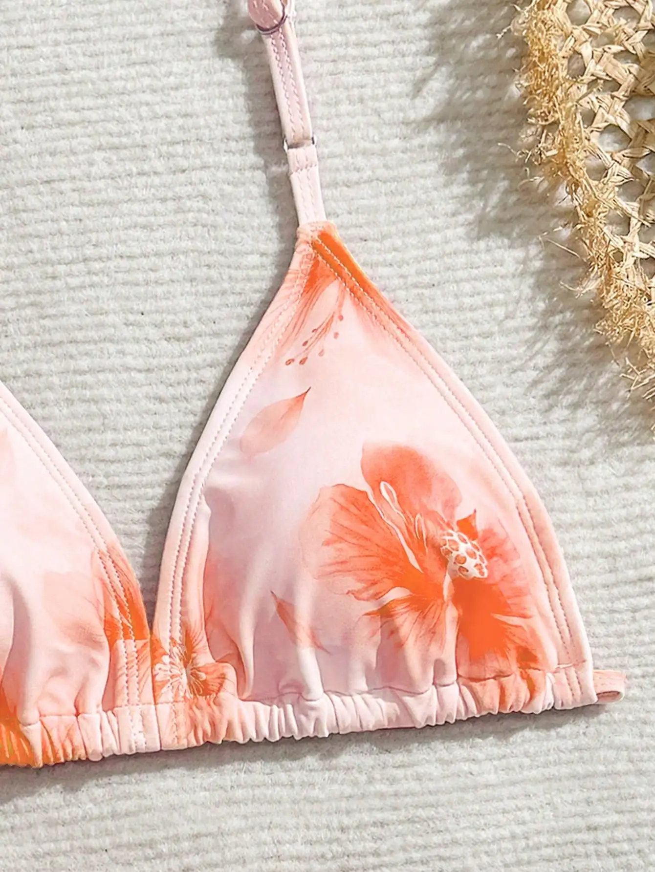 Women 3 Piece Floral Print Bikini Set With Skirt Cover Up Beach Swimwear
Women 3 Piece Floral Print Bikini Set With Skirt Cover Up Beach Swimwear