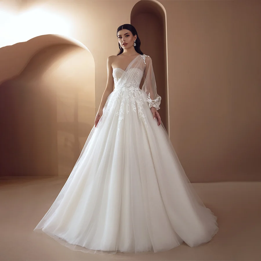 Sweetheart Lace Appliques Detachable One Single Long Sleeve Wedding Dress A-Line Backless Lace Up Bridal Gowns
Sweetheart Lace Appliques Detachable One Single Long Sleeve Wedding Dress A-Line Backless Lace Up Bridal Gowns